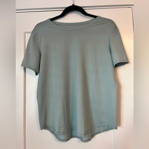 Lululemon Top, size 10?